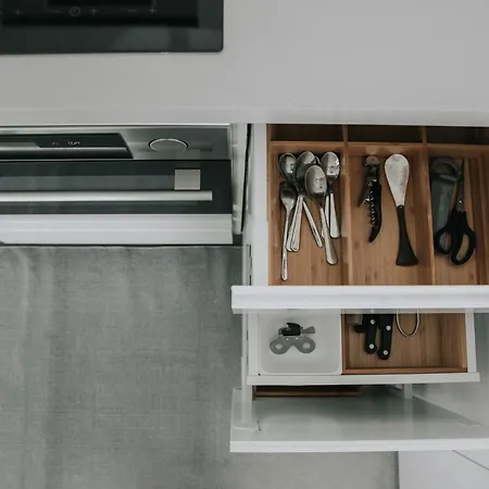 Apartment House *